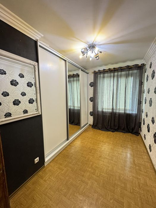 Продам 3-х кім квартиру