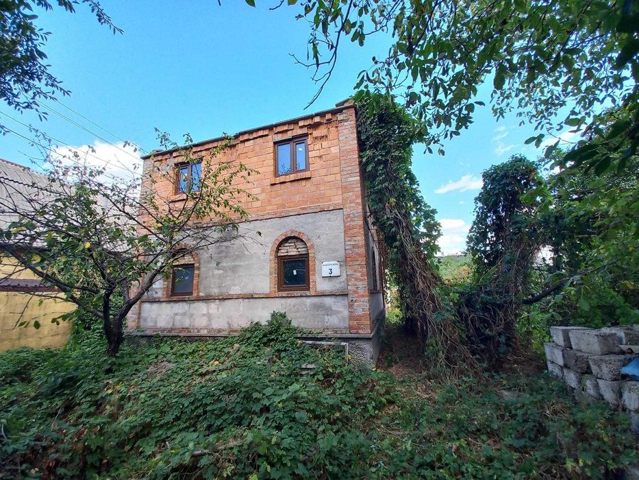 Продам ділянку з недобудованим будинком Хотянівка, 15 км Київ,перша лінія від каналу
