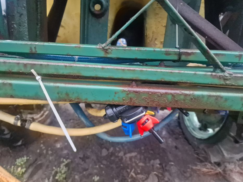 Опрыскиватель ОП 2000 18м