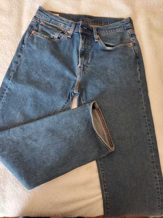 Levi's modelo 514 corte direito W32 L30 azul médio (novas)