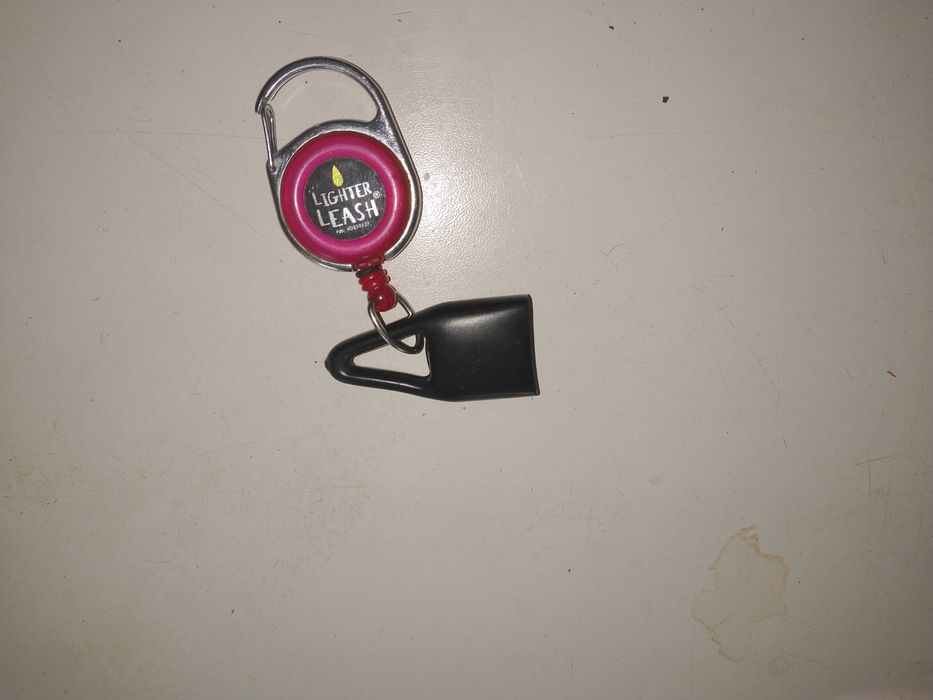 Держатель зажигалки