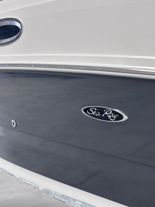 SeaRay 260 Sundeck 350Mag Dualprop