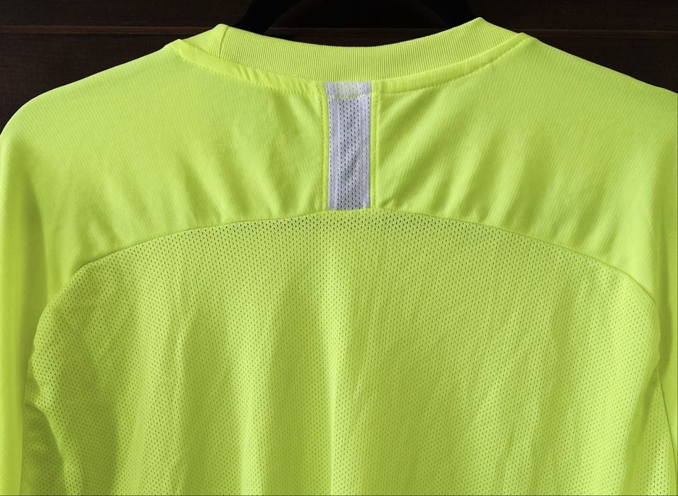 Тренувальна Футболка Nike Dri Fit Academy 19