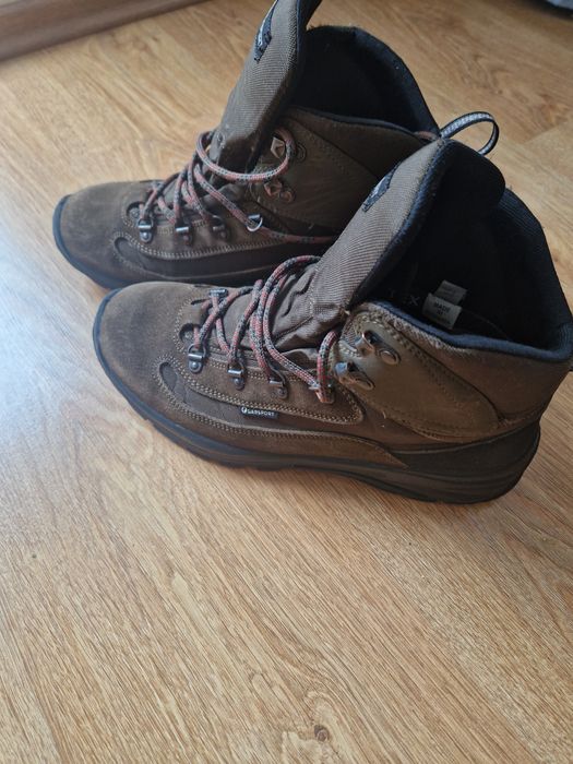 Buty trekkingowe Garsport rozm. 41 skórzane khaki