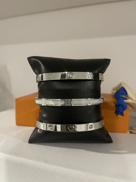 Conjunto de pulseiras de luxo