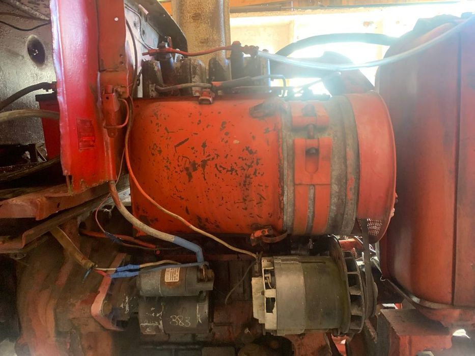 Продаю трактор Т-25