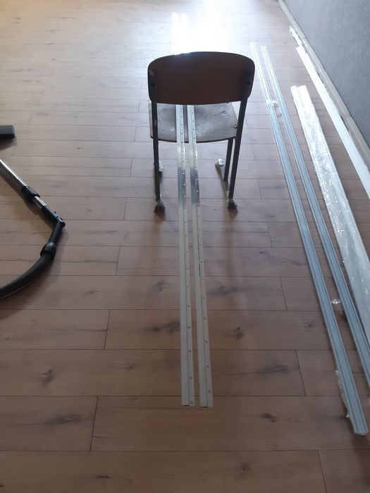 Профіль для натяжної стелі