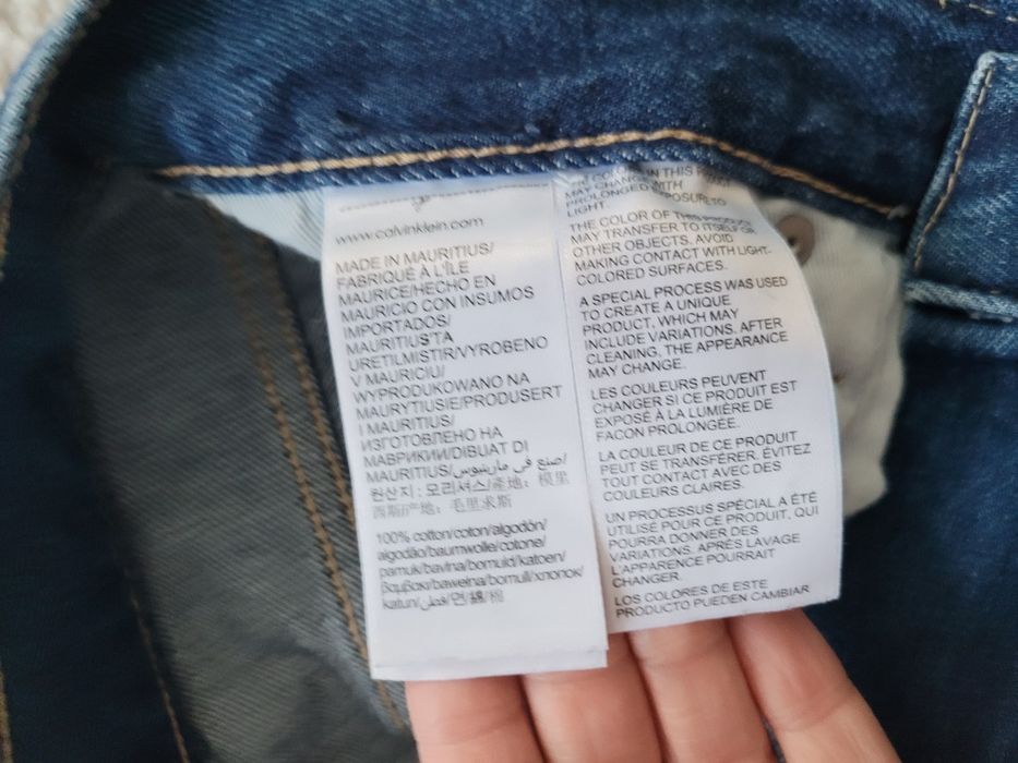 Calvin Klein mom jeans 26 XS/S
