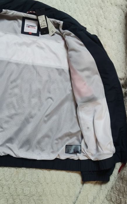 Kurtka Tommy Hilfiger / Tommy Jeans – Rozmiar XL