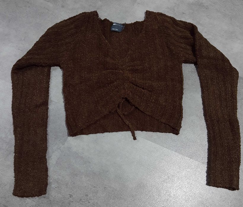 Brązowy sweter 34