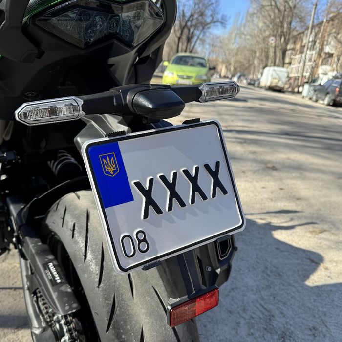 Рамка номера мото 220×174 мм безкаркасна | кріплення номерного знака мото