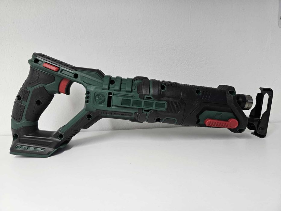 NOWA Piła Szablasta Parkside PSSA 20-Li B2 + 2 Akumulatory + Ładowarka