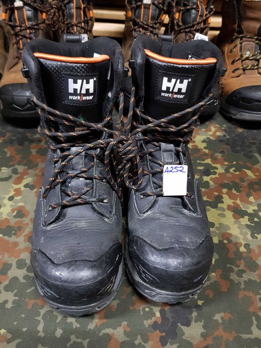 Buty robocze HELLY HANSEN rozm 41 wkł 26,5 cm