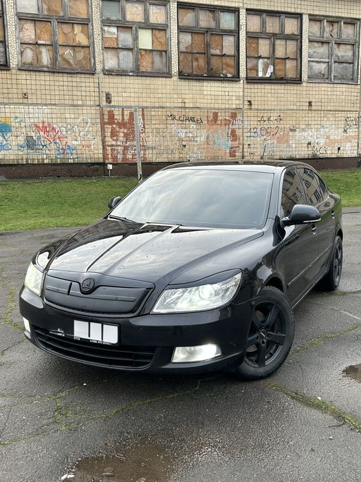 Шкода А5  2012,2.0 дизель,кпп автомат