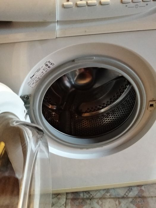 Продам пральну машину Канаді 4 кг розміром 85*60*38