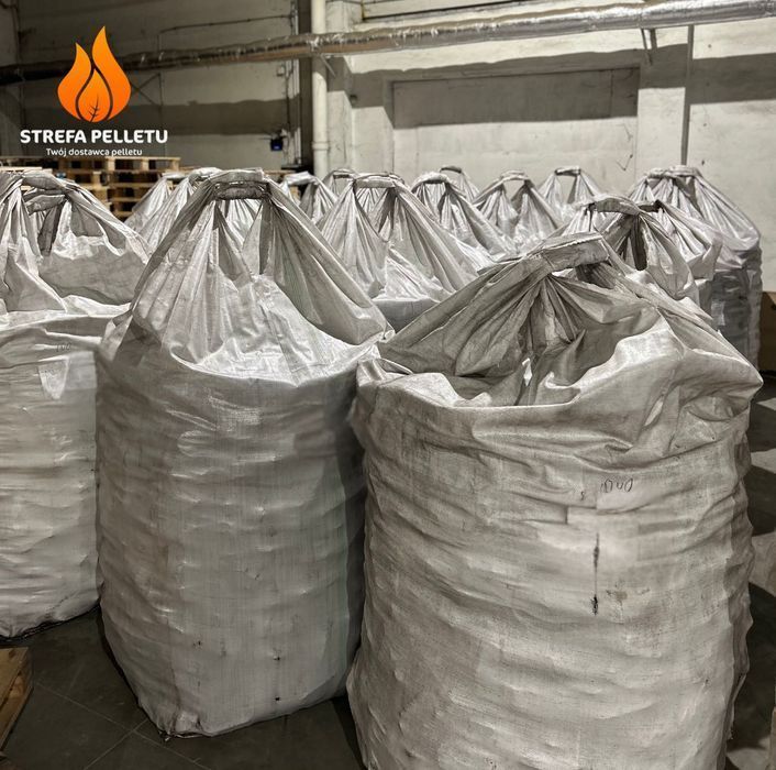 Brykiet torfowy PREMIUM - BigBag lub paczkowany na palecie - transport i rozładunek z windą