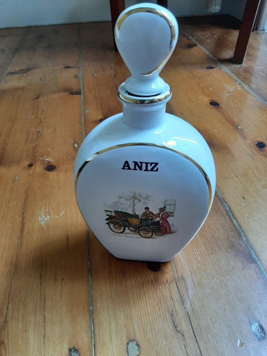Garrafa em cerâmica de Aniz