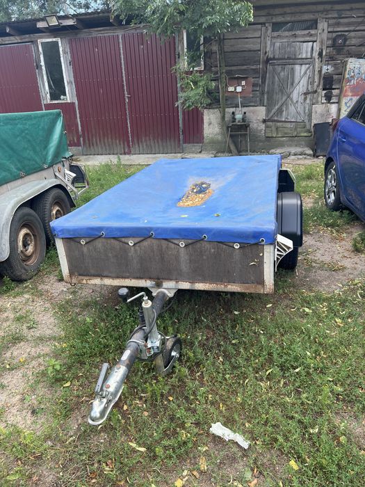 Przyczepka samochodwa lekka  750 kg