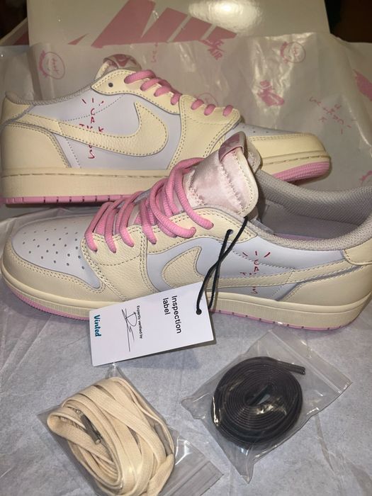 Nike Air Jordan 1 Retro Low OG SP - Travis Scott Shy Pink