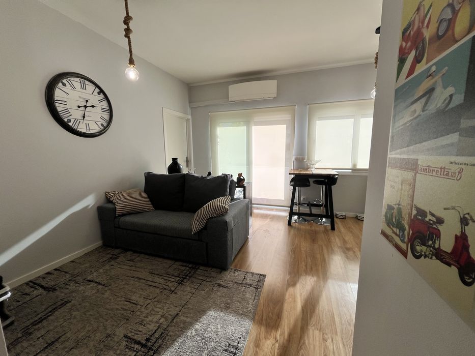 Vende-se Apartamento T1 no Centro de Leiria – Mobilado e Equipado