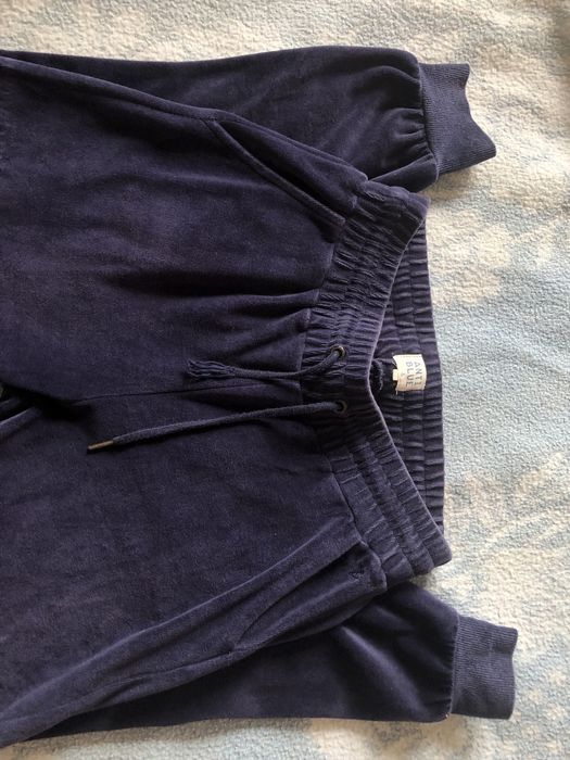 Calças veludo e fato treino azuis