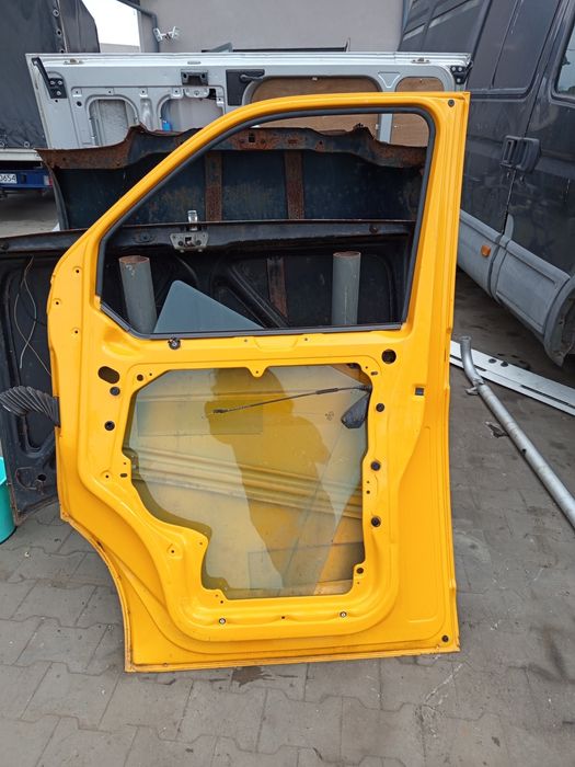 Drzwi przód prawe Wolkswagen T5