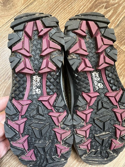 Кроссовки женские Jack Wolfskin