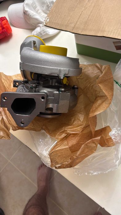 Turbo mercedes AG22-837   Novo