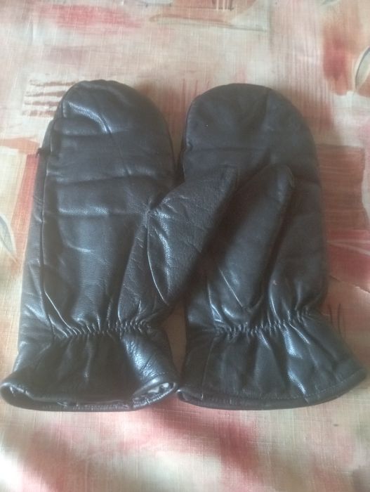 Рукавиці шкіряні на хутрі