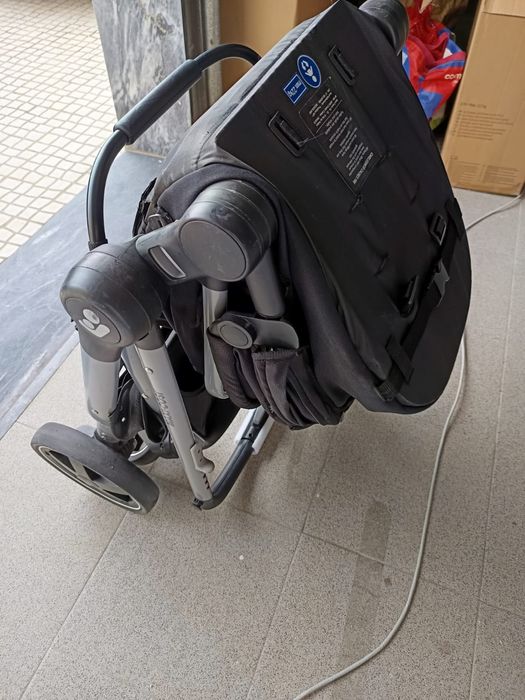 Carrinho bebé Maxicosi Zelia 2