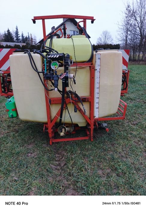 Opryskiwacz zawieszony Rau15m