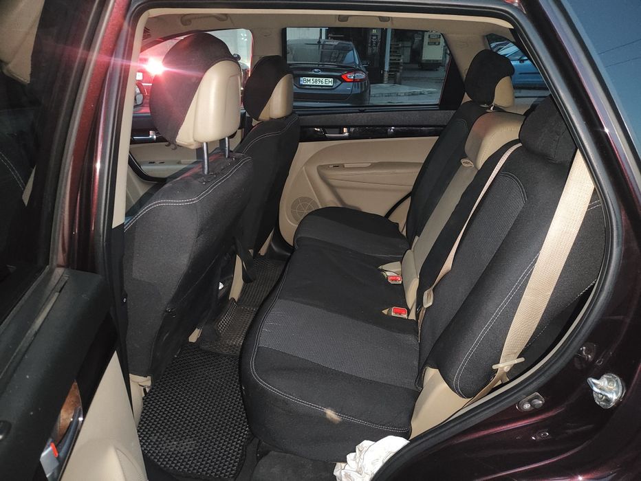 подається KIA Sorento
