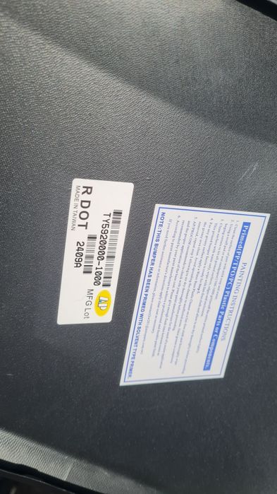 Бампер передній Toyota Prius XW50 50 передний Пріус Приус Тойота