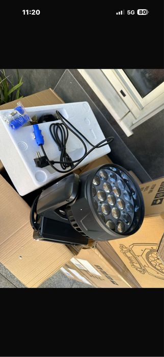 Wash led 19x15w com zoom