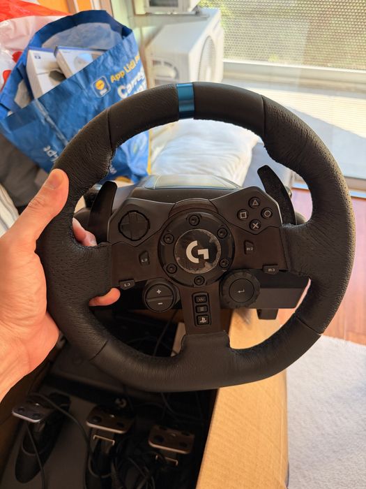 Logitech G923 SE TrueForce PS5/PC + Pedais + Shift | Excelente Estado