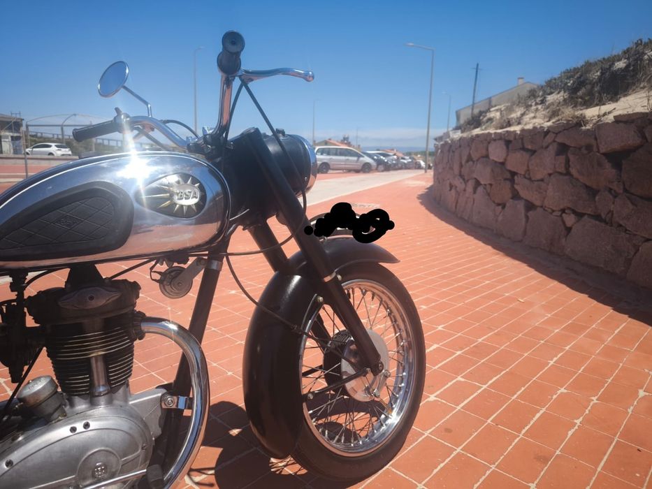 Vendo moto BSA de 1962 . Tem 64 anos está impecável com documentos.