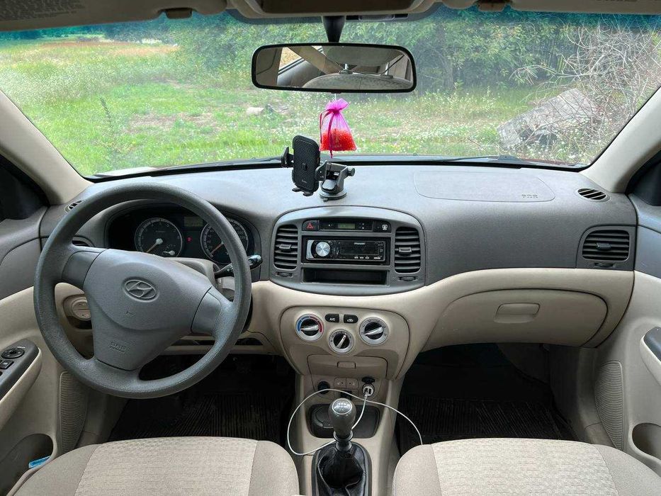Hyundai Accent 2009 року