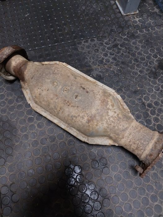 Катализатор ВАЗ 2108-2115, выхлопная