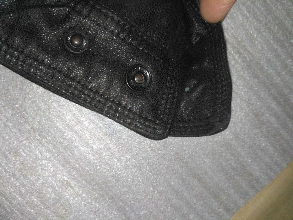 Продам тёплую, зимнюю, новую куртку.