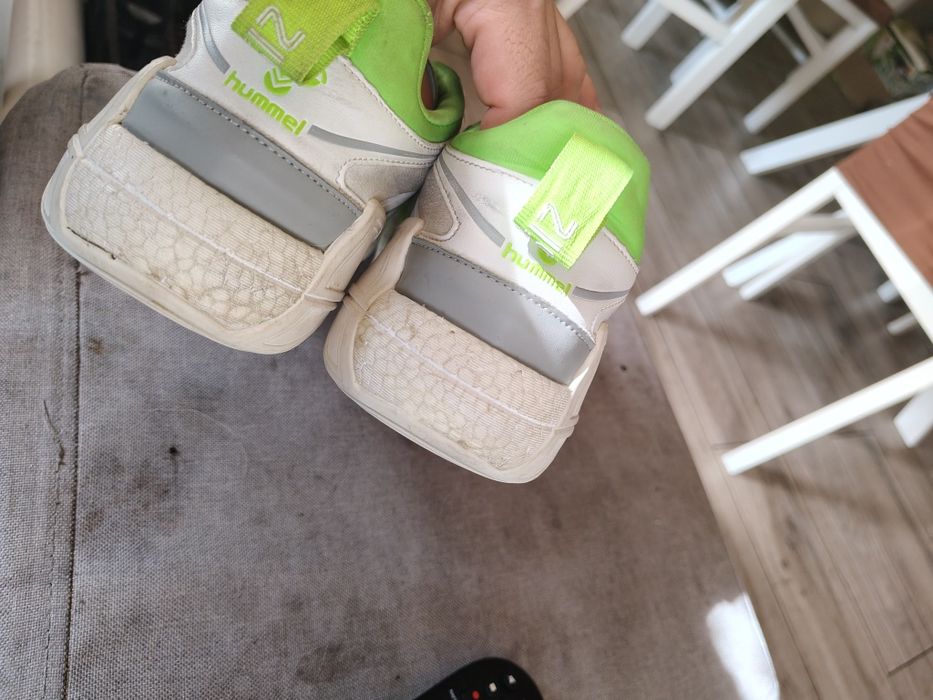 Buty Hummel rozmiar 40,5