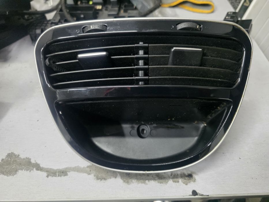 Punto evo Kratka schowek