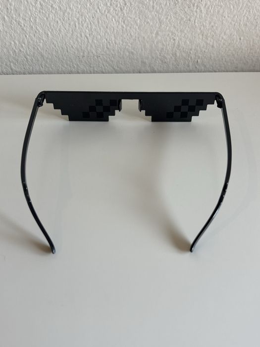 Óculos Pixels pretos