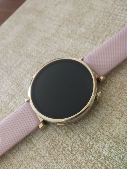 Huawei Watch GT 4, 42 mm – sprawny, odbiór osobisty , ładowarka, bez paska oryginalnego