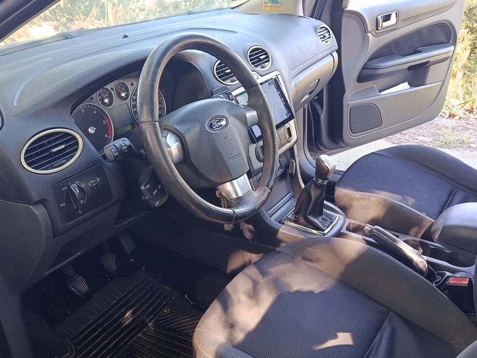 Ford focus 1.6 hdci — photo 4