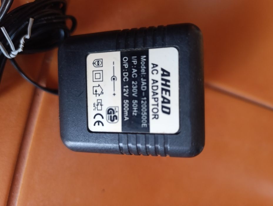12V and 500mA Transformer64172212229378122