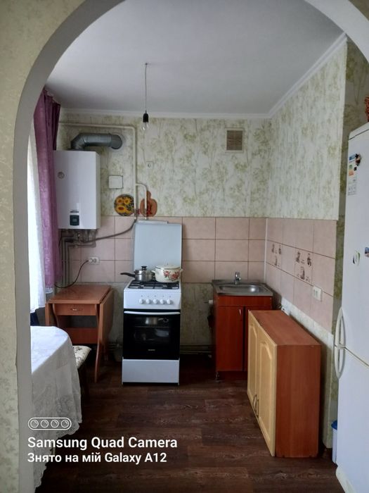 Продаю 2 кімнатну квартиру