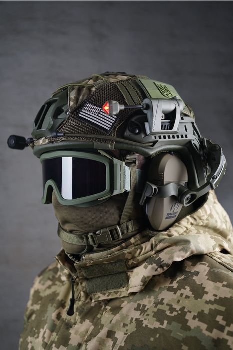 Тактичний комплект ФРАНЦІЯ Шолом + кавер + кріплення + навушники