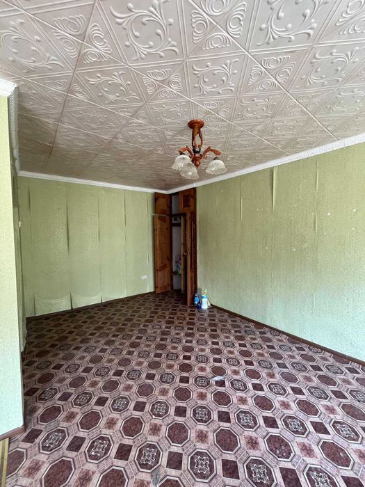 43878 Терміновий продаж 1к в  центр Летичів