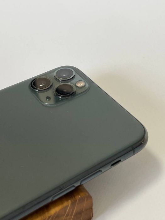 iPhone 11 pro max 64 gb