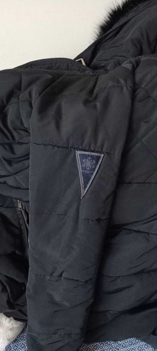 Чорный пуховик Zara Basic XS